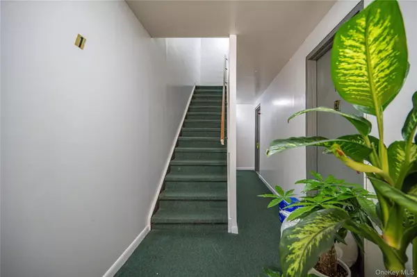 53-37 97 ST, Corona, NY 11368