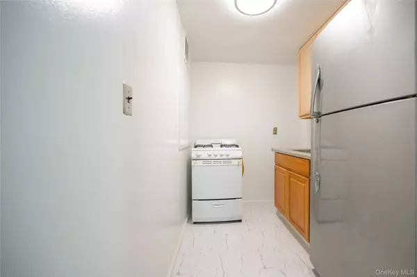 53-37 97 ST, Corona, NY 11368