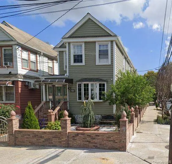 52-19 94th ST, Elmhurst, NY 11373