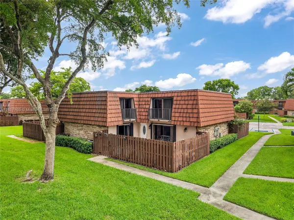 4167 Forest Hill Dr, Cooper City, FL 33026