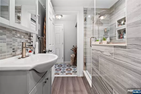 262 Union AVE, Paterson, NJ 07502