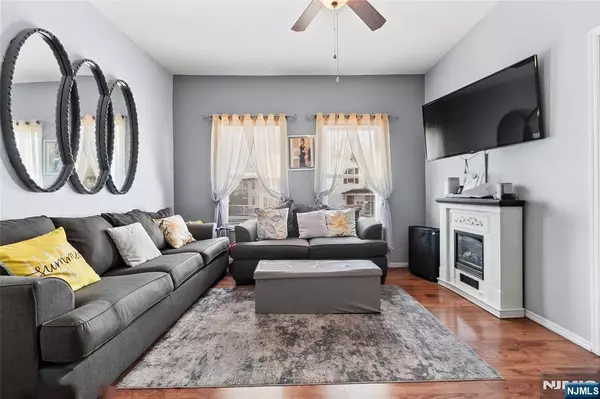 262 Union AVE, Paterson, NJ 07502