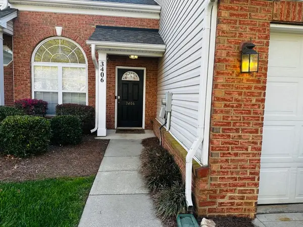 3496 Summerfield Ridge Ln, Matthews, NC 28105-8500