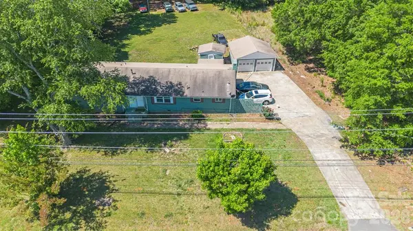 3501 Shopton Rd, Charlotte, NC 28217-2934