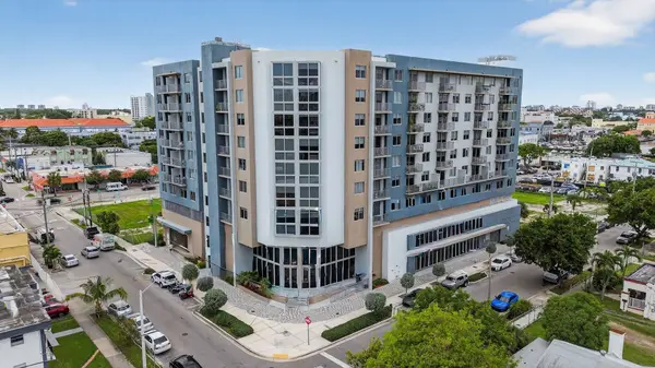1110 NW 1st St, Miami, FL 33128-1003