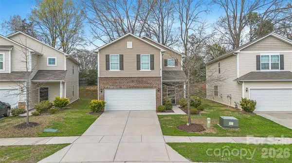 7019 Thornrose Dr, Charlotte, NC 28210-6050