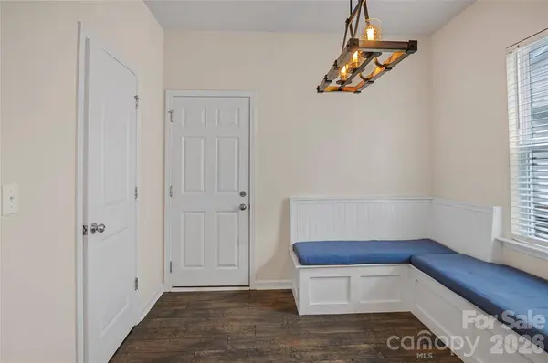 7019 Thornrose Dr, Charlotte, NC 28210-6050
