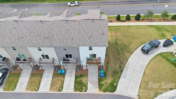 8260 Waxhaw Highway, Waxhaw, Carolina 28173