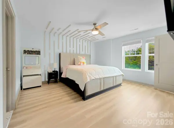 8260 Waxhaw Highway, Waxhaw, Carolina 28173