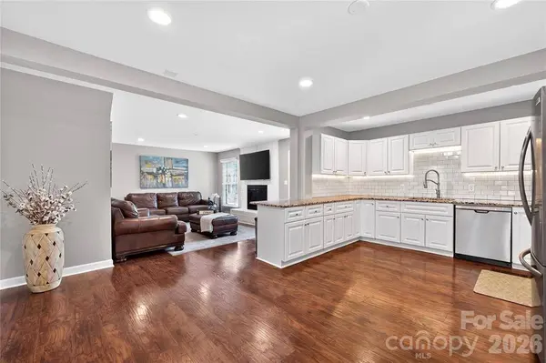 3231 WINDOROW LN, Matthews, NC 28001