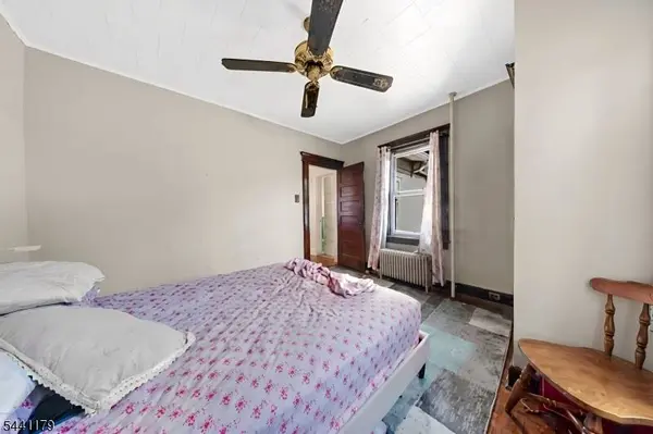 171 Madeline Ave, Clifton City, NJ 07011