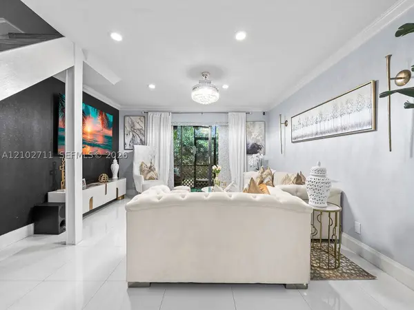 10942 W Sample Rd, Coral Springs, FL 33065