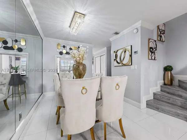 10942 W Sample Rd, Coral Springs, FL 33065