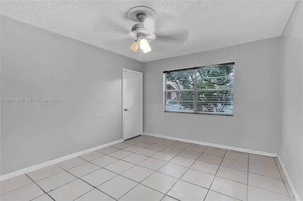 7045 W Sunrise Blvd #7045, Plantation, FL 33313