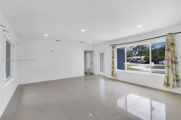 640 E Melrose Cir, Fort Lauderdale, FL 33312