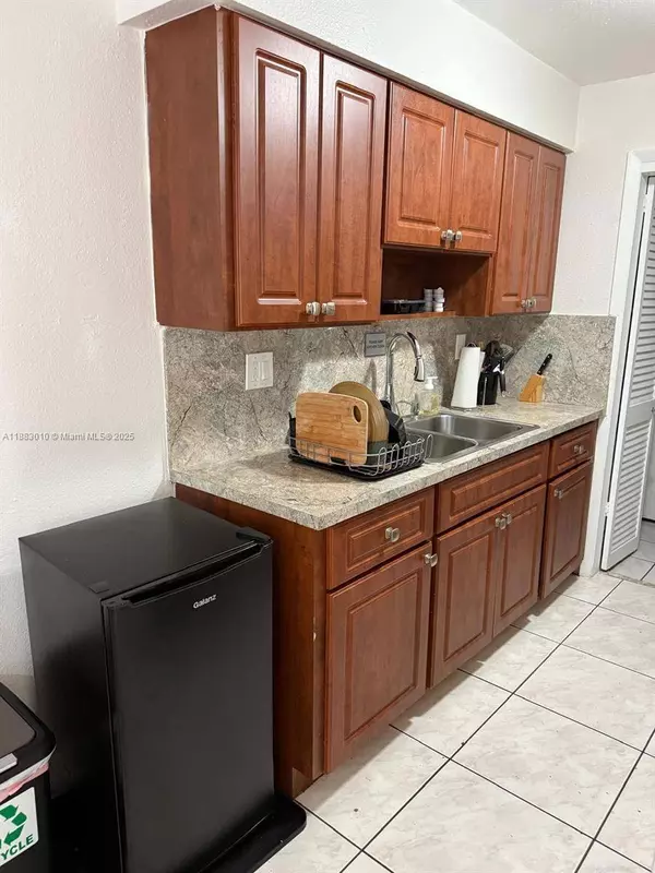 824 SW 12th Ct #824, Fort Lauderdale, FL 33315