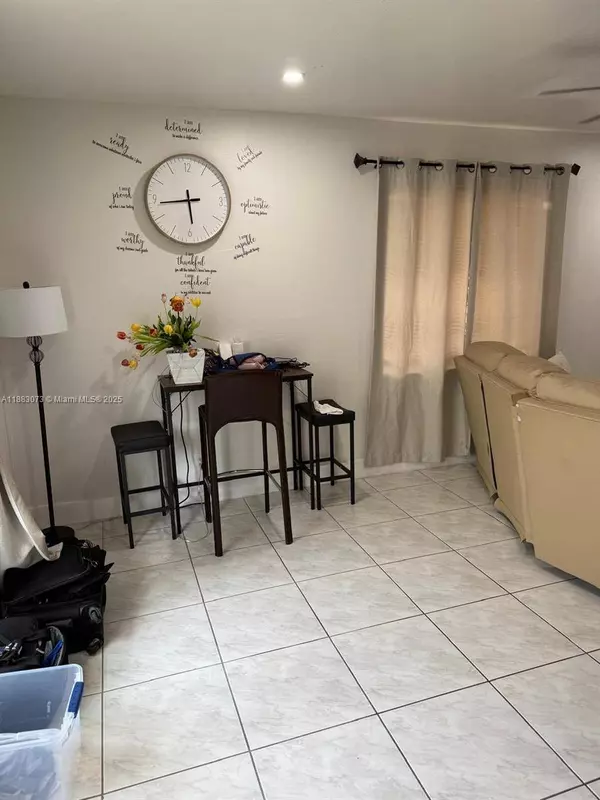 826 SW 12th Ct #1, Fort Lauderdale, FL 33315