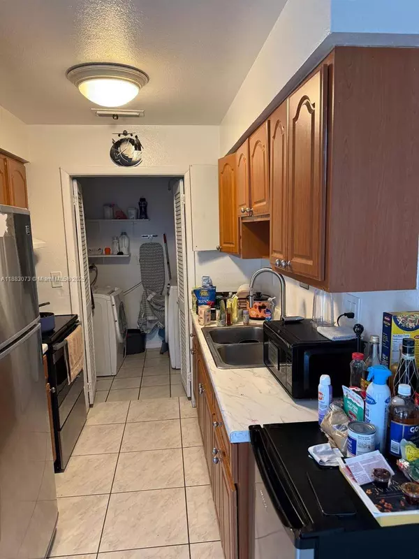 826 SW 12th Ct #1, Fort Lauderdale, FL 33315