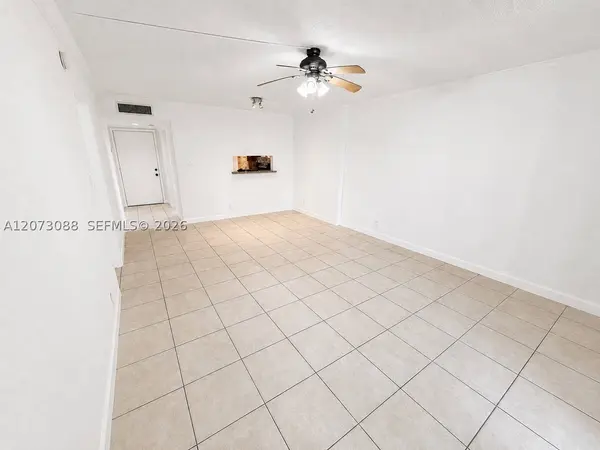 3141 NW 47th Ter #324, Lauderdale Lakes, FL 33319