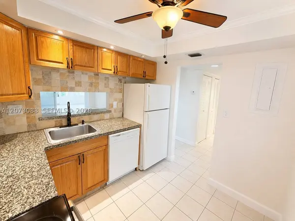 3141 NW 47th Ter #324, Lauderdale Lakes, FL 33319
