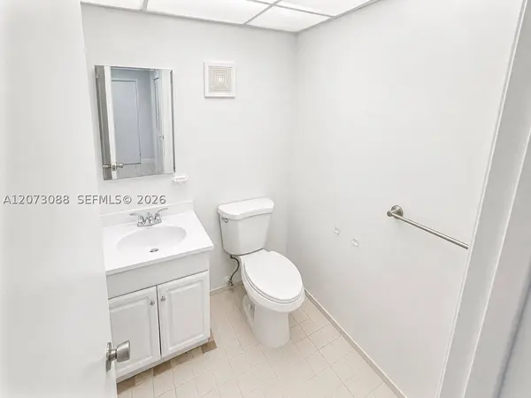 3141 NW 47th Ter #324, Lauderdale Lakes, FL 33319