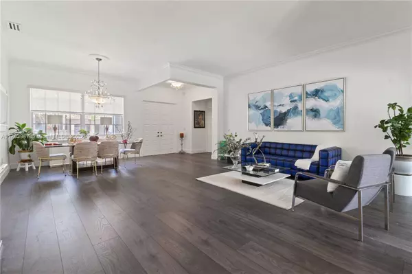 1046 SW 159th Way, Pembroke Pines, FL 33027