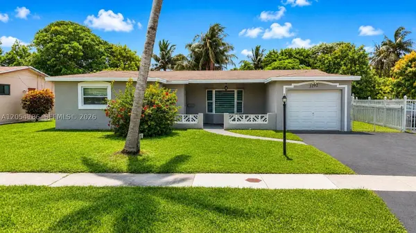 3192 NW 40th Ct, Lauderdale Lakes, FL 33309