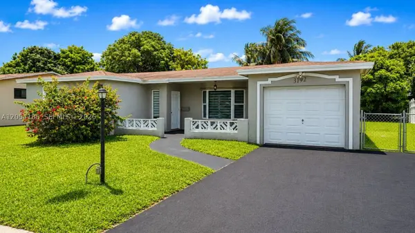 3192 NW 40th Ct, Lauderdale Lakes, FL 33309