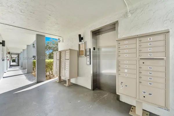 8605 W Sample Rd #210, Coral Springs, FL 33065