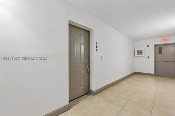 701 NW 19th St #300, Fort Lauderdale, FL 33311