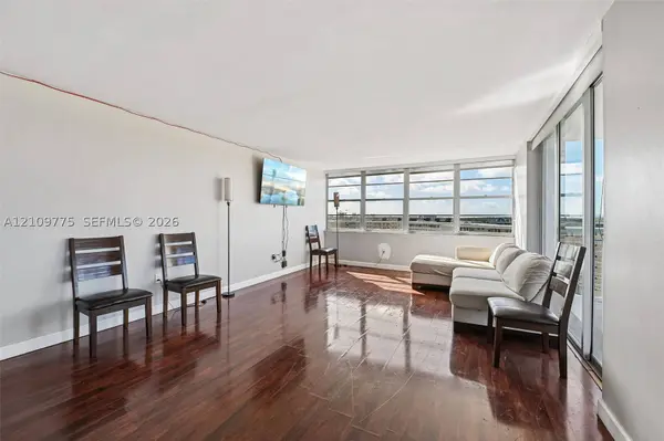18011 Biscayne Blvd #705, Aventura, FL 33160
