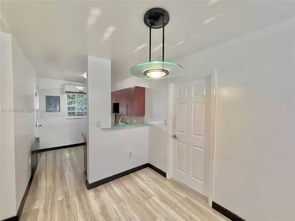 1001 NW 23rd Ct #Rear, Miami, FL 33125