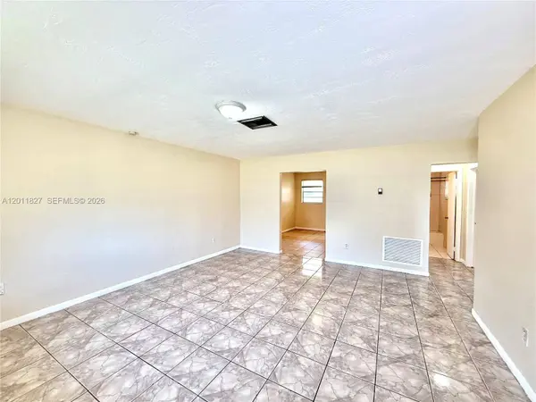1970 NW 104th St #1970, Miami, FL 33147