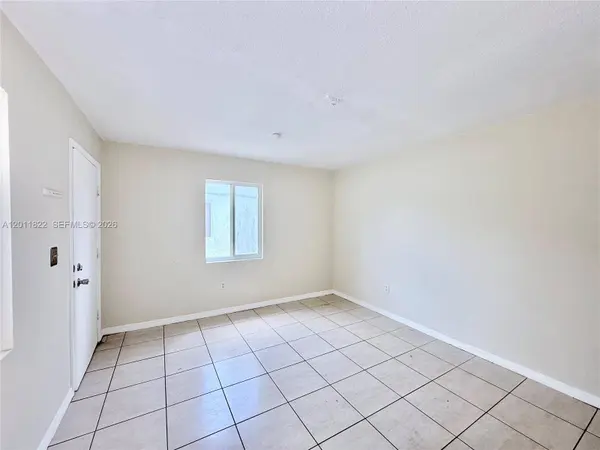 2401 NW 82nd St #2403, Miami, FL 33147