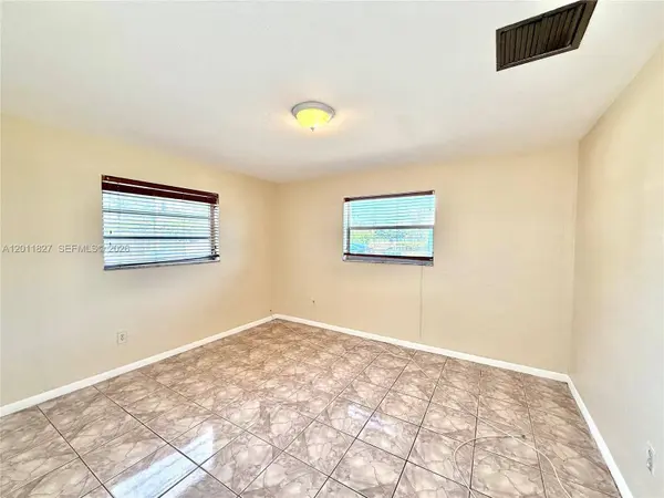 1970 NW 104th St #1970, Miami, FL 33147