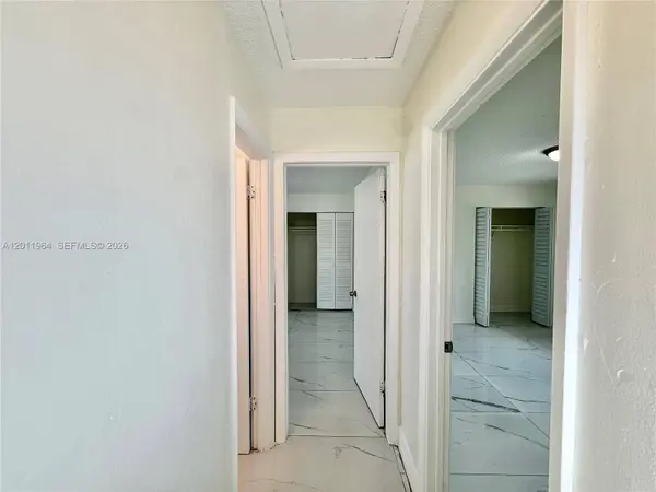 950 NW 109th St #950, Miami, FL 33168