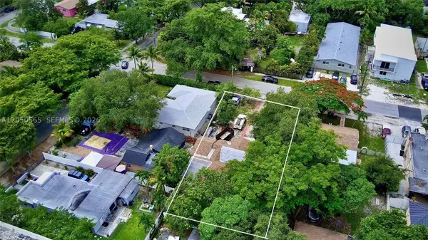 1053 NE 128th St, North Miami, FL 33161