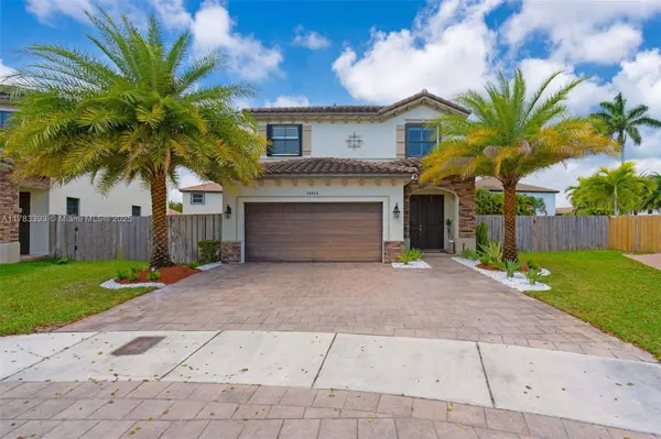 24806 SW 118th Ave, Homestead, FL 33032