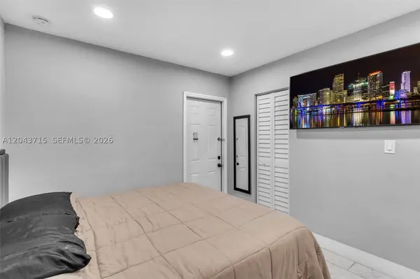 15100 NE 14th Ct, North Miami Beach, FL 33162