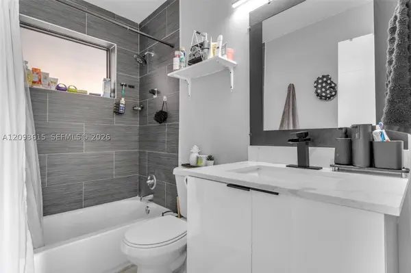 15100 NE 14th Ct #15100, North Miami Beach, FL 33162