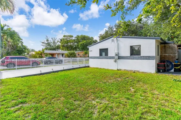 15100 NE 14th Ct #15100, North Miami Beach, FL 33162