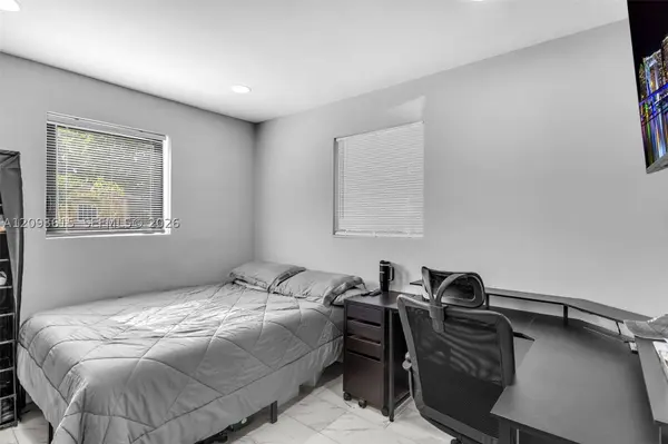 15100 NE 14th Ct #15100, North Miami Beach, FL 33162