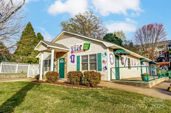 229 S Fox ST, Charlotte, NC 28204