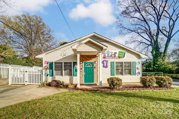 229 S Fox ST, Charlotte, NC 28204