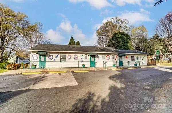 229 S Fox ST, Charlotte, NC 28204