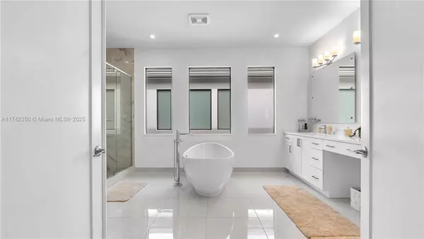 Boca Raton, FL 33434-5800,20284 Bandon Dunes Rd