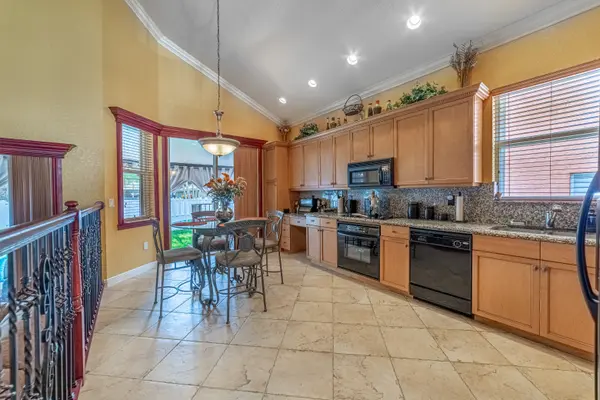 5241 SW 159th Ave, Miramar, FL 33027-4994