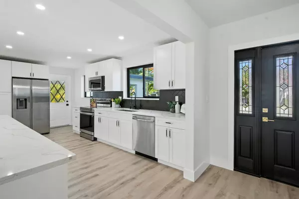 1157 SW 4th Ave, Pompano Beach, FL 33060