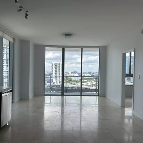 90 SW 3rd St #2212, Miami, FL 33130