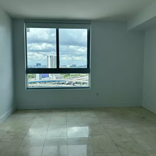 90 SW 3rd St #2212, Miami, FL 33130